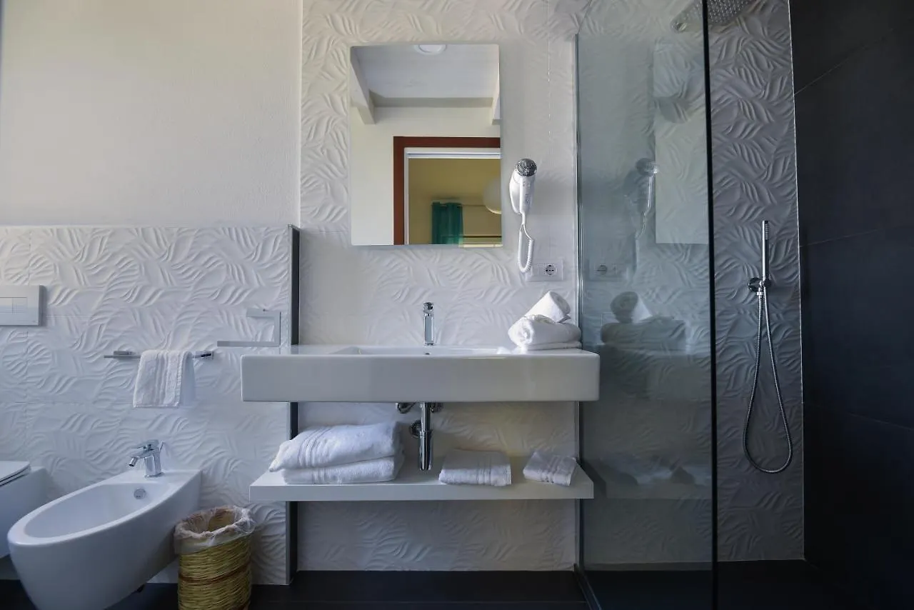 Vicocolli Rooms Muravera 0*,