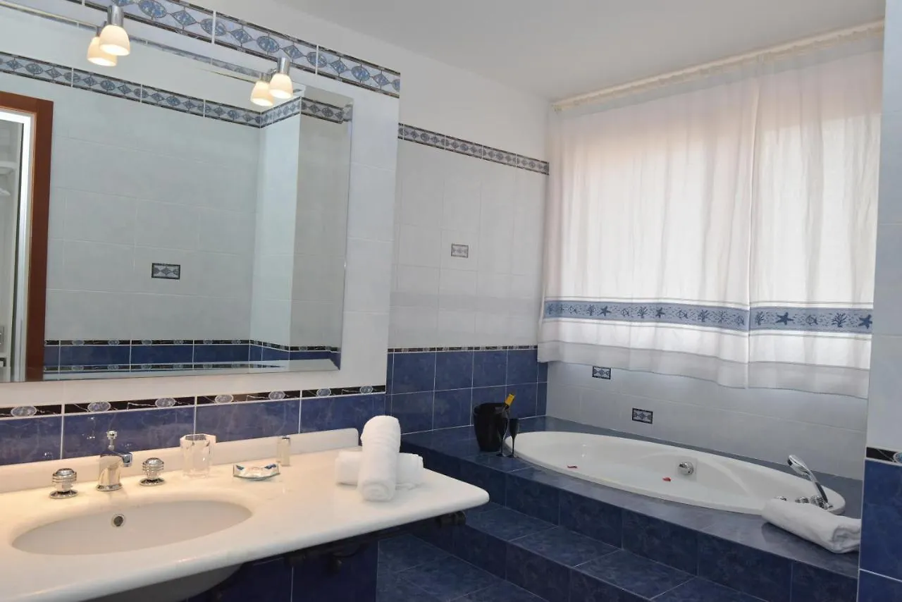 Vicocolli Rooms Muravera 0*,  Italy